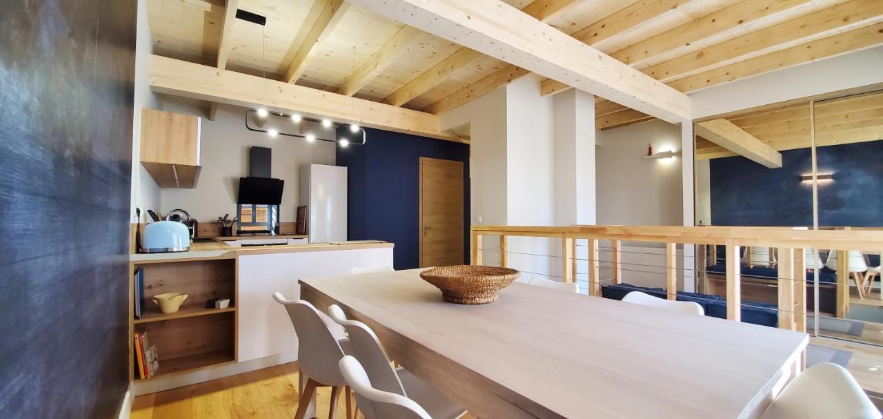 L'Hivernet, Grand Triplex Neuf Au Coeur D'Embrun Acces Facile Exterior foto